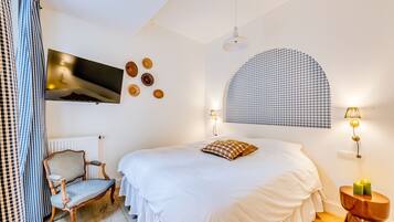 Chambre Double Deluxe, vue cour intérieure