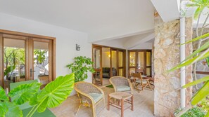 Terrace/patio
