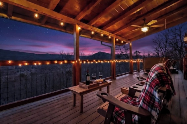 Enjoy a night by the stars on the patio!
