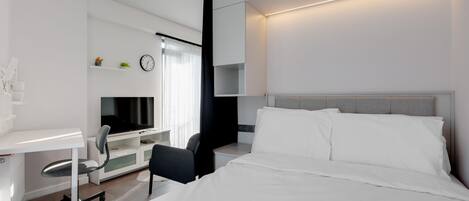 1 bedroom, desk, iron/ironing board, free WiFi