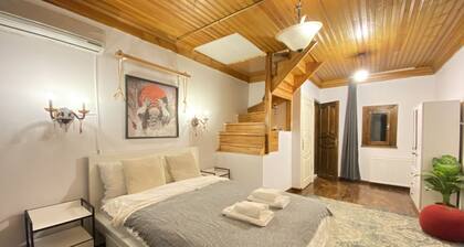 Historic Lütfi Pasha House in Balat 2BR