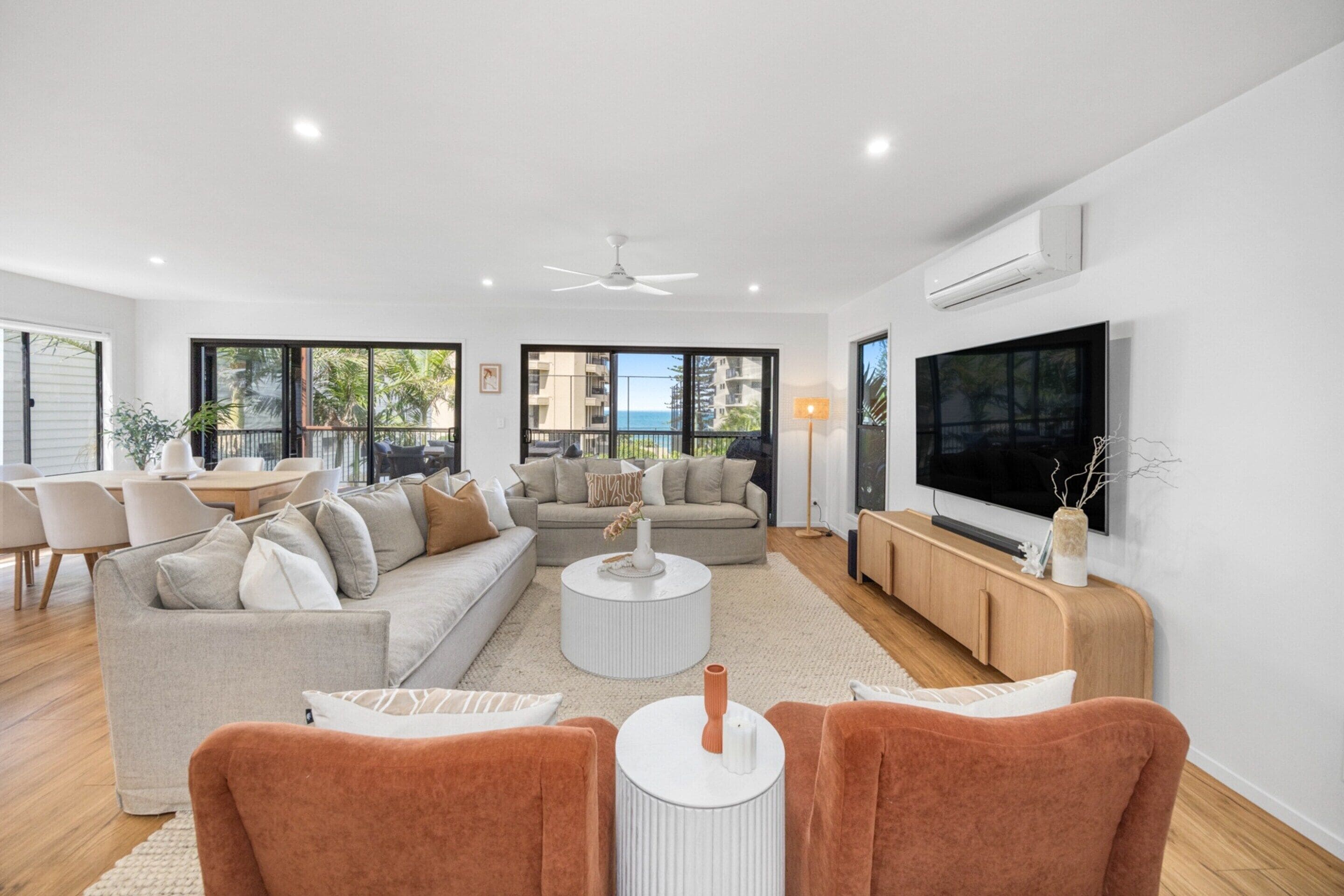 Apartment | Living room