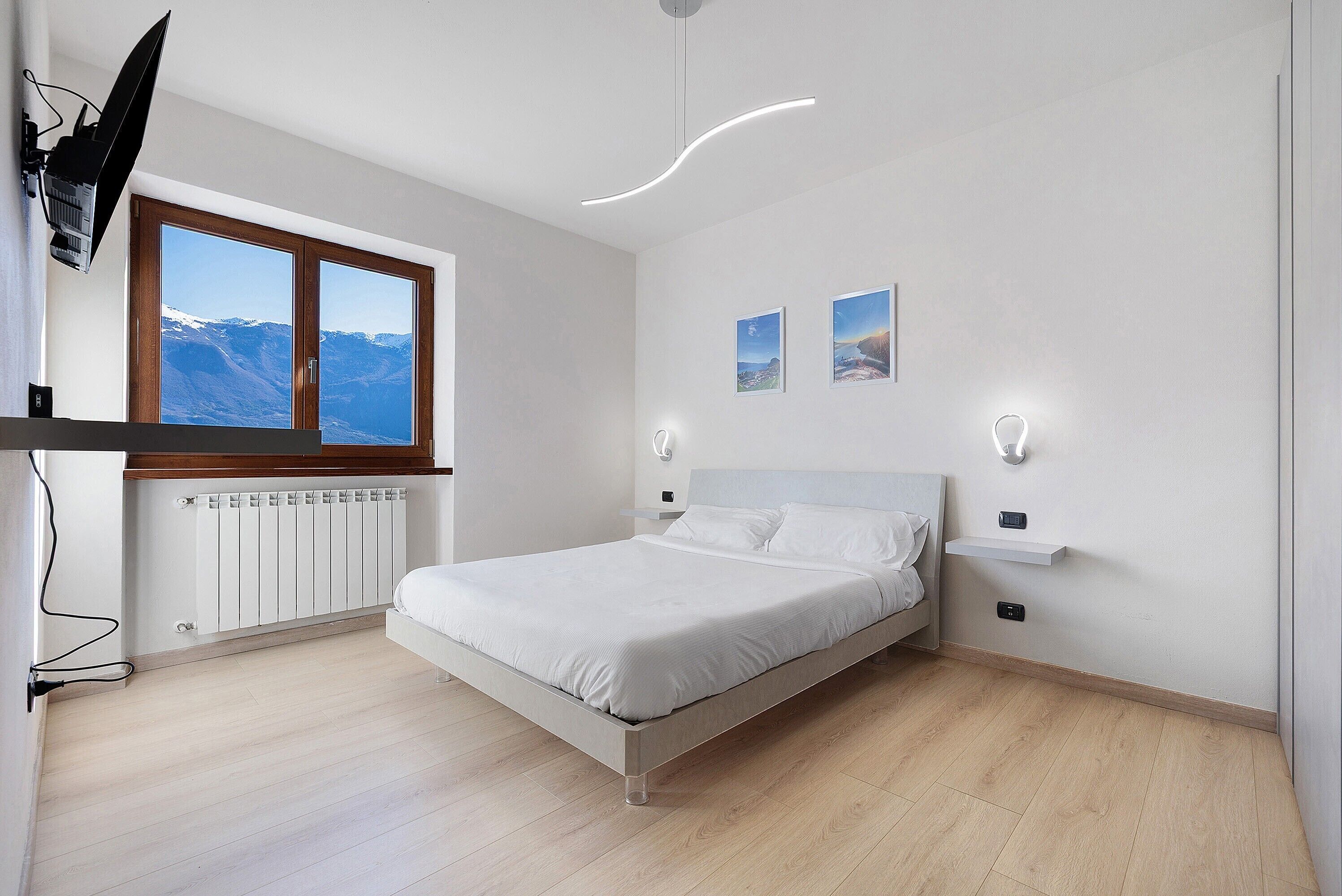 2 室のベッドルーム、WiFi、ベッドシーツ