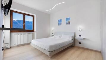 2 室のベッドルーム、WiFi、ベッドシーツ