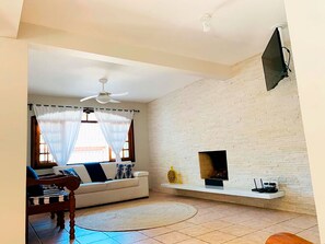 Fernseher