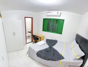2 bedrooms, free WiFi, bed sheets - Apto c Churrasqueira próx do Centro- Campo Grande (Campo Grande)