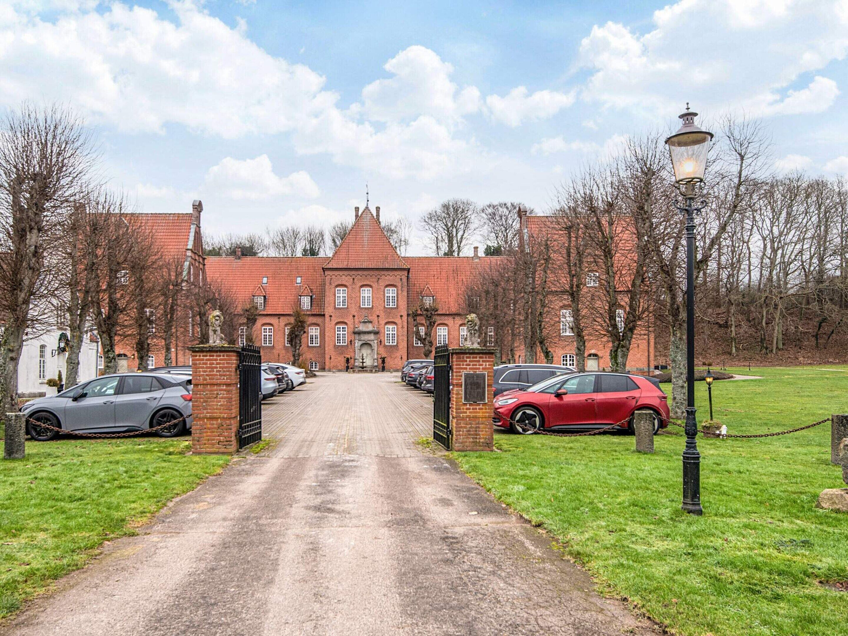 House | Bahagian luar