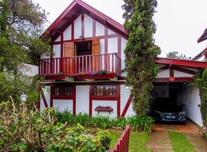 Exterior - Chalé em Campos do Jordao c lareira e linda vista (Campos do Jordão)