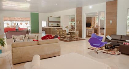 Casa de Campo com Piscina e lazer em Cascavel/PR