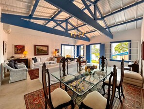 Interior - Casa próx à Praia de Santa Teresa, Ilhabela/SP (Ilhabela)