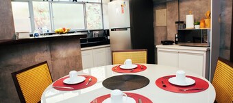 Elegante Apto para 8 Pessoas no Nobre Cascatinha