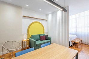 Interior - Studio 200m from Copacabana Beach with Beach Kit (Rio de Janeiro)