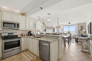 Condo, Multiple Beds (Shoalwater 405) | Private kitchen - Shoalwater 405 (Orange Beach)