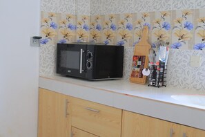 Apartment, Balcony, Garden View | Interior - Les Résidences Wilhelm (Yamoussoukro)