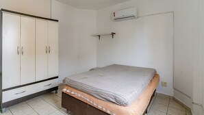 Room - Apto com bela vista a 100m da Praia da Guilhermina (Praia Grande)