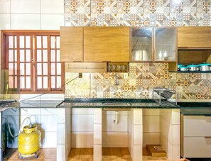 Private kitchen - House 550m from the Sea in Figueira, Arraial do Cabo/RJ (Arraial do Cabo)