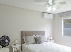 2 bedrooms, free WiFi, bed sheets - Apto próximo do mar e do Beto Carrero World (Penha)