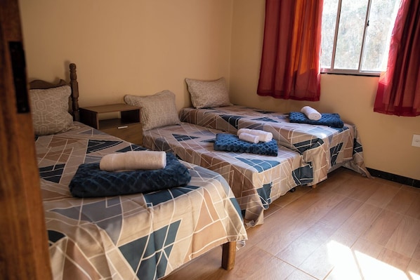 Iron/ironing board, free WiFi, bed sheets