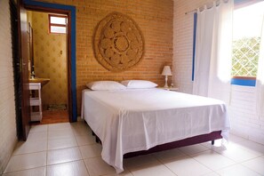 2 bedrooms, free WiFi, bed sheets - Ótima casa c Wi-Fi 8 min da praia Barequeçaba/SP (São Sebastião)