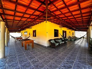 Terrace/patio - Great House with Private Beach in Camaçari/BA (Camacari)