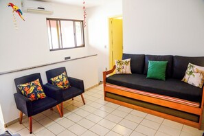 Living area - Penthouse Apt 300m from Praia Grande - Ubatuba (Ubatuba)