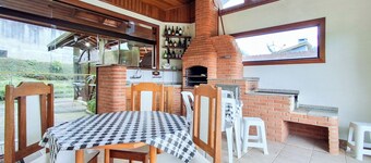 Casa em Campos do Jordao com lareira e aquecedor