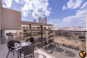 Outdoor dining - Vogue, JVC Al Serh Residences Near Circle Mall (Dubai)