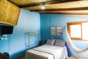Room - Chalet with Pool and BBQ in Caraguatatuba SP (Caraguatatuba)
