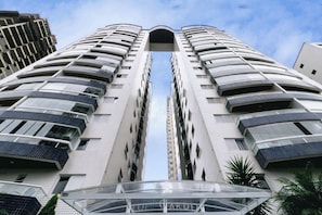 Exterior - Apto a 500m da Praia Canto do Forte - Praia Grande (Praia Grande)