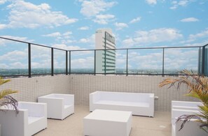 Terrace/patio - Studio com lazer completo e boa localização (Recife)
