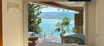 Chalé Jabuticabeira com Wi-Fi e vista para o mar