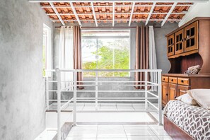 1 bedroom, free WiFi, bed sheets - Casa em cond. com lazer completo, Wi-Fi e garagem (Cabo Frio)
