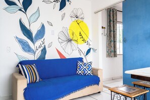 TV - Casa em cond. com lazer completo, Wi-Fi e garagem (Cabo Frio)