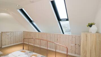 3 bedrooms, individually decorated, individually furnished, free WiFi