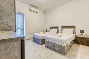 2 camere, ferro/asse da stiro, culla da viaggio