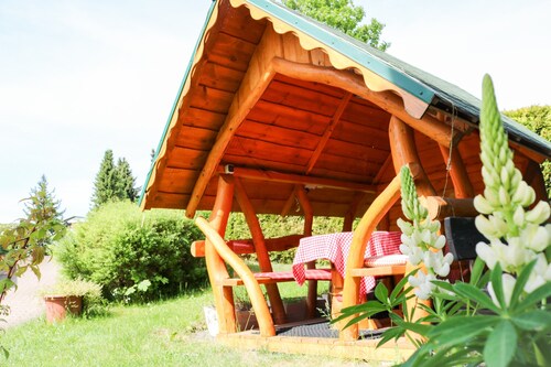 Maison 'Apartmentglück-Haus Whirlpool, Sauna' avec terrasse commune et Wi-Fi