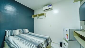 1 quarto, Wi-Fi de cortesia, roupa de cama
