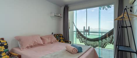 1 camera, Wi-Fi gratuito, lenzuola