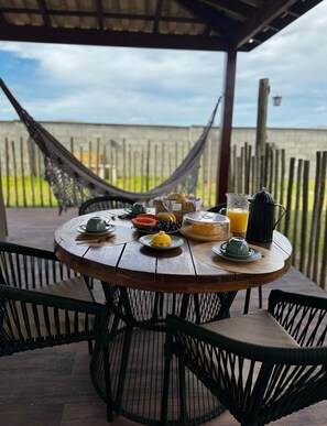 Outdoor dining - Chalé Dunas de Amaro, completo e aconchegante (Santo Amaro)