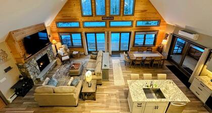 Secluded Riverfront 5BR Near Sunday River, Hiking & XC Trails, Ski, Swim, Kayak