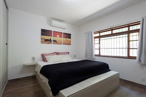3 bedrooms, free WiFi, bed sheets