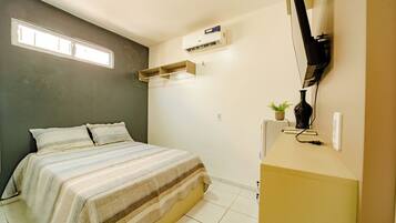 1 quarto, Wi-Fi de cortesia, roupa de cama
