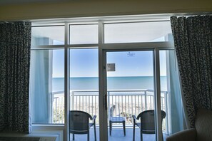 Interior - Beachfront Condo in Dunes Village, 2 Water Park (Myrtle Beach)