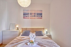 Iron/ironing board, WiFi, bed sheets - Sunny Coastal Retreat with Pool & Terrace (Alicante (Alacant))