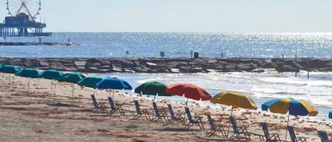 Beach nearby, beach towels