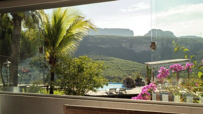 Casa de Campo Paraíso da Serra com Piscina e Vista