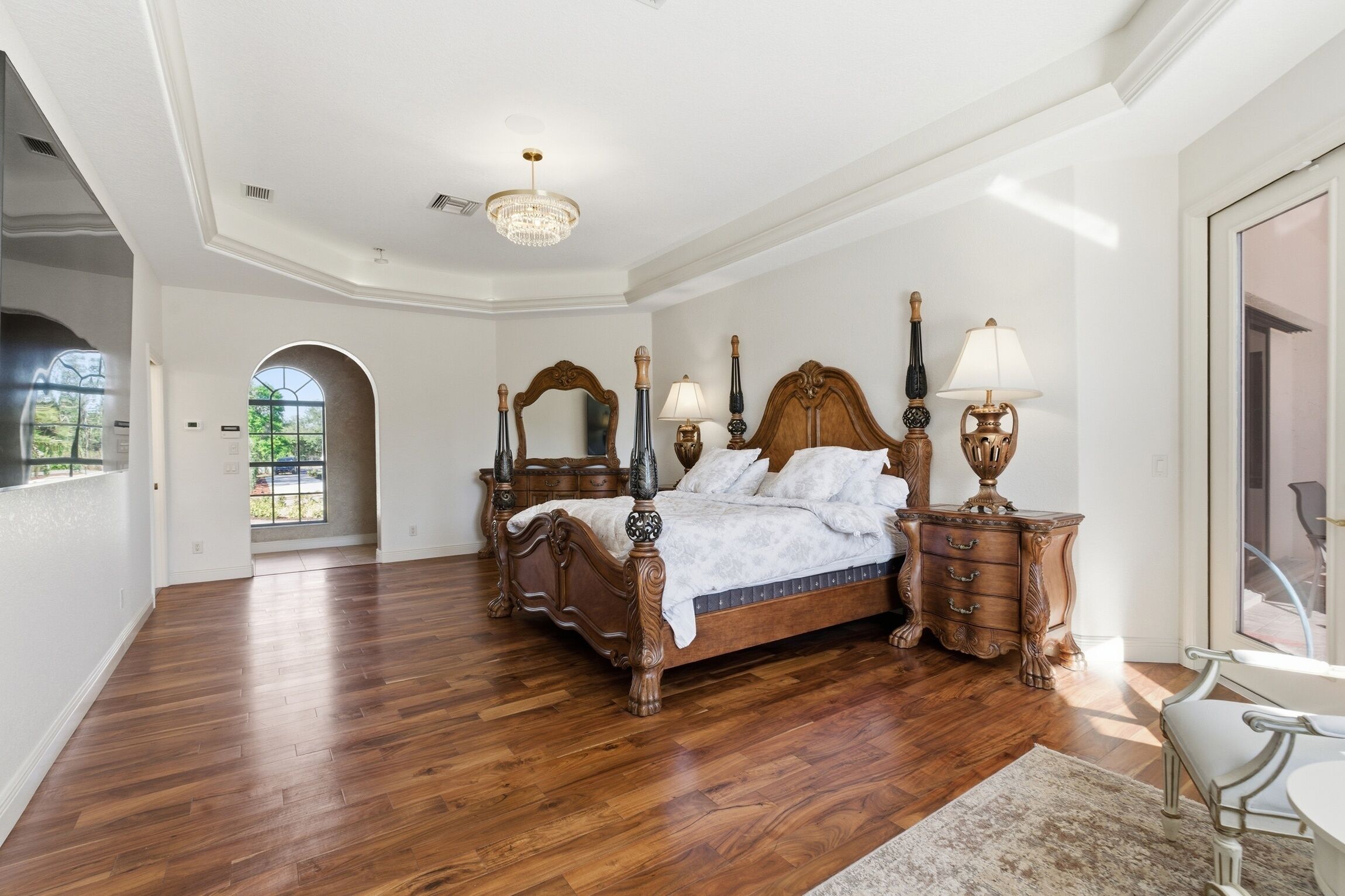 4 soverom, wi-fi og sengetøy