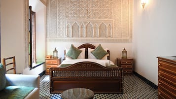 Tabla de planchar con plancha y wifi gratis