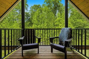 Property grounds - Gatlinburg*Small but Spacious*WiFi*Hot Tub*Resort Amenities (Gatlinburg)