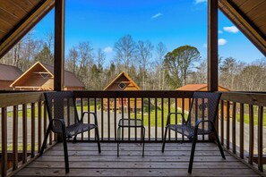 Property grounds - Resort Setting*Sleeps 8*Close to Gatlinburg Fun (GATLINBURG)